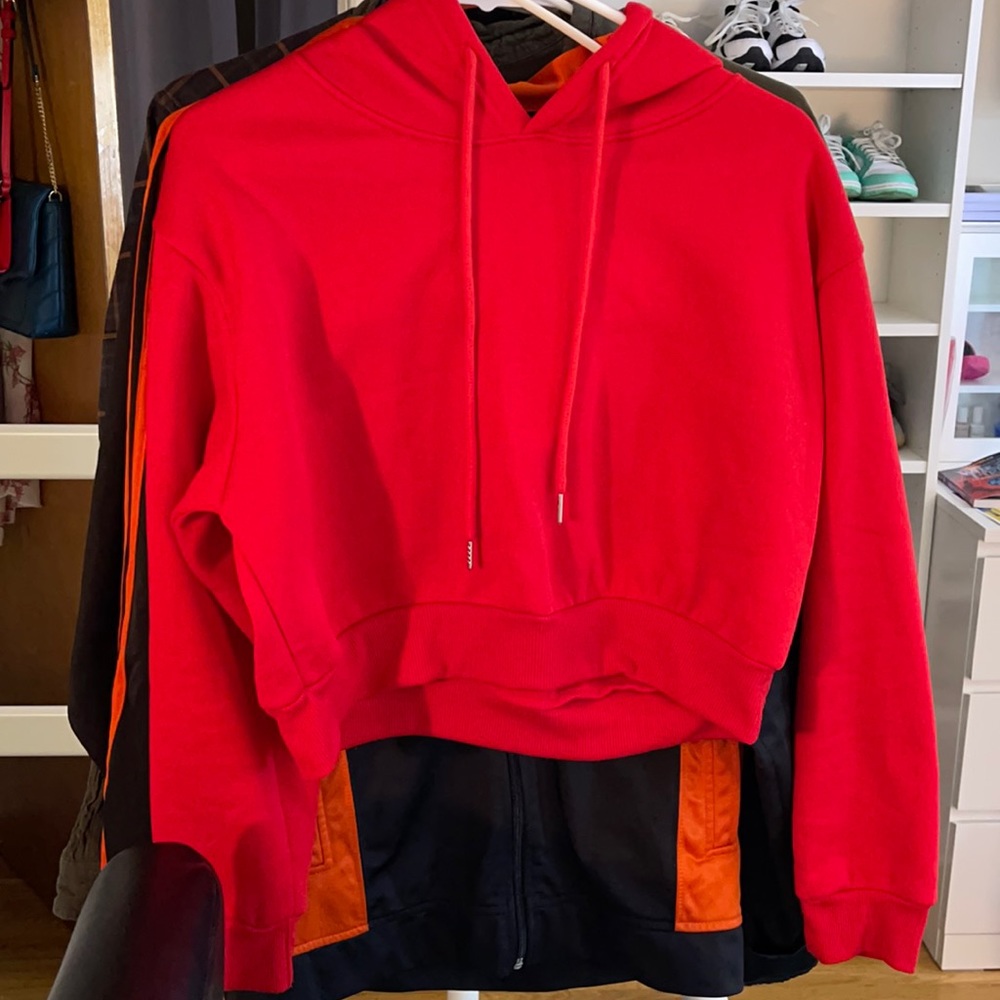 Cropped hoodie